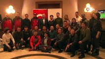 Deprem bölgesinde çalışan Çinli Arama Kurtarma Ekibi ülkelerine Pendik’ten uğurlandı