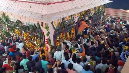 तीन लाख श्रद्धालुओं ने टेका नईनाथ के दरबार में मत्था