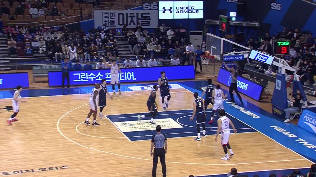 가스공사, 최하위 삼성 꺾고 9연패 탈출 / YTN