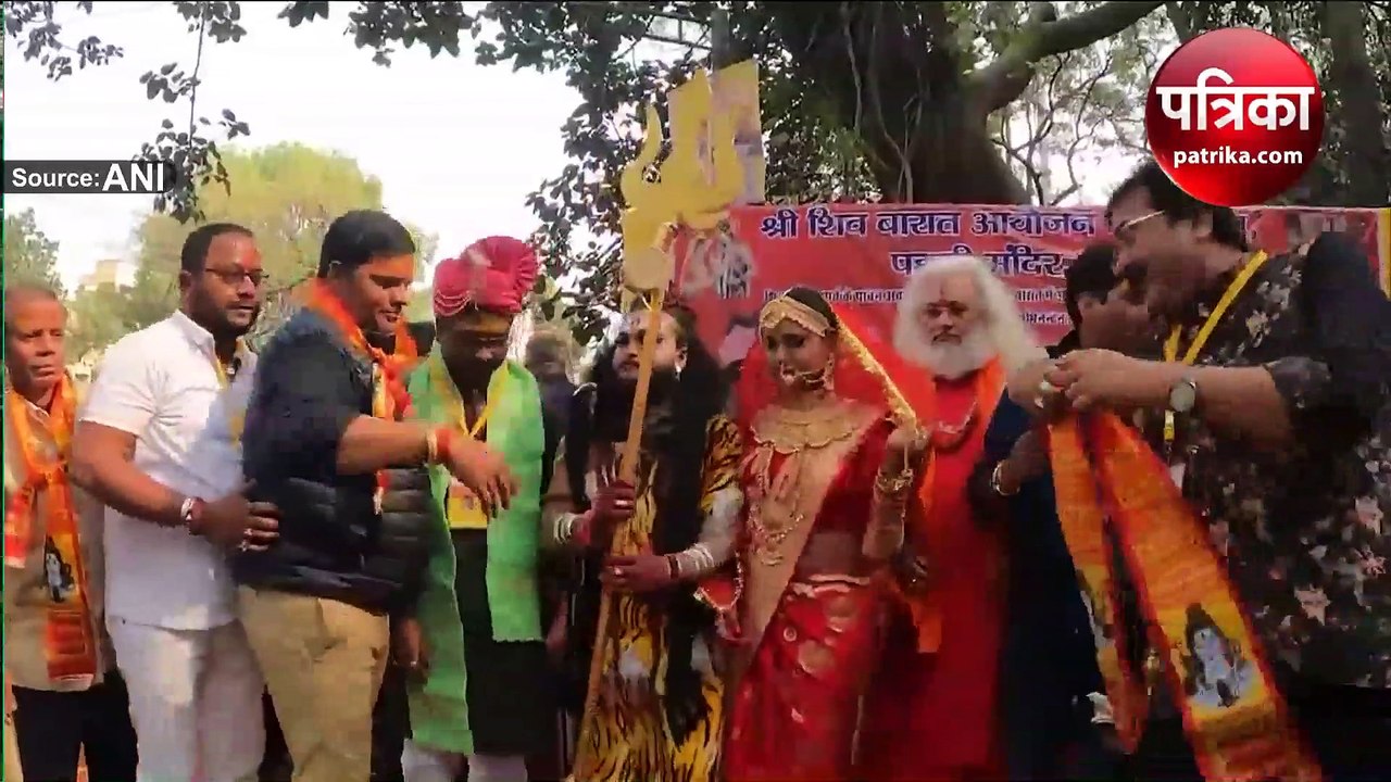 Video : महाशिवरात्रि पर पहाड़ी मंदिर पहुंचे सीए...
