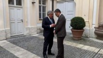 Tajani vede Kuleba: posizione Italia a difesa Ucraina non cambia