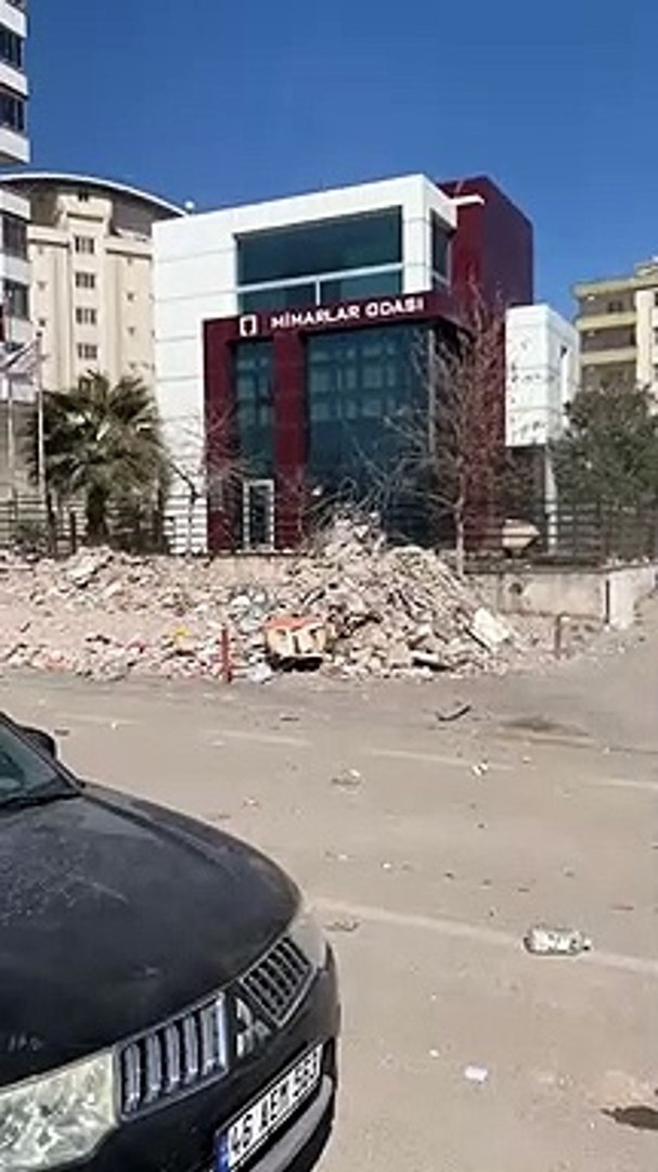 Depremde hasar almayan Kahramanmaraş Mimarlar Odası binası - Dailymotion  Video
