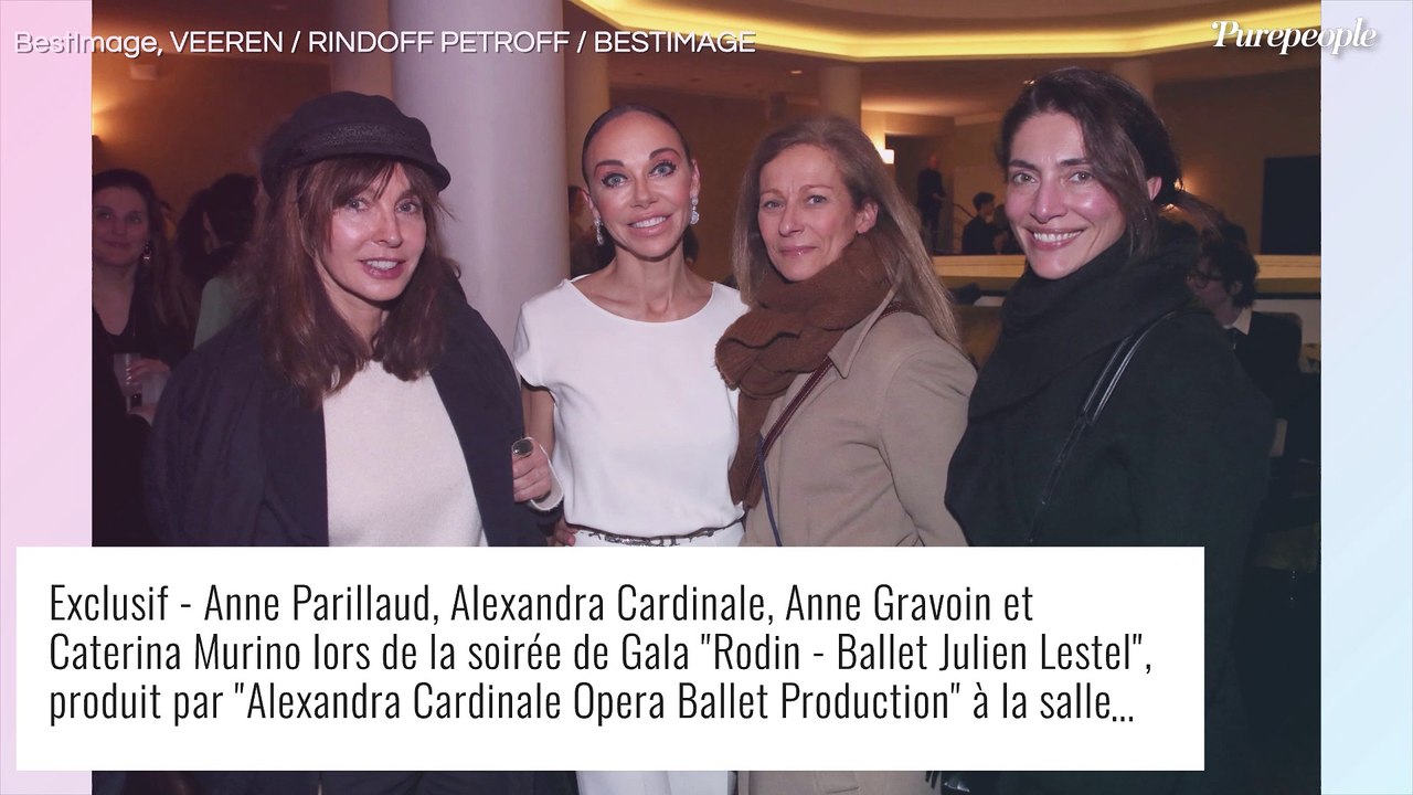 Marion Cotillard discrète en doudoune et bonnet, face à Nathalie Péchalat radieuse entre copines