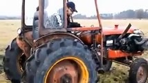 Çılgın şöför turbo traktör kullanırsa