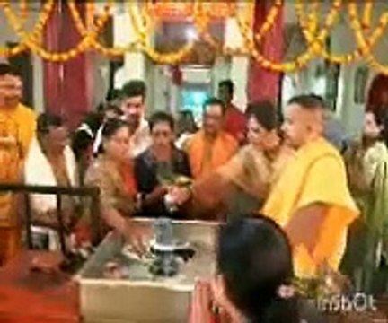 शिवालयों में उमड़ी श्रद्धालुओं की भीड़, किया अभिषेक