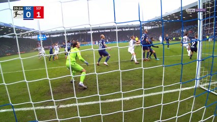 Bundesliga : Fribourg reste bien placé en battant Bochum