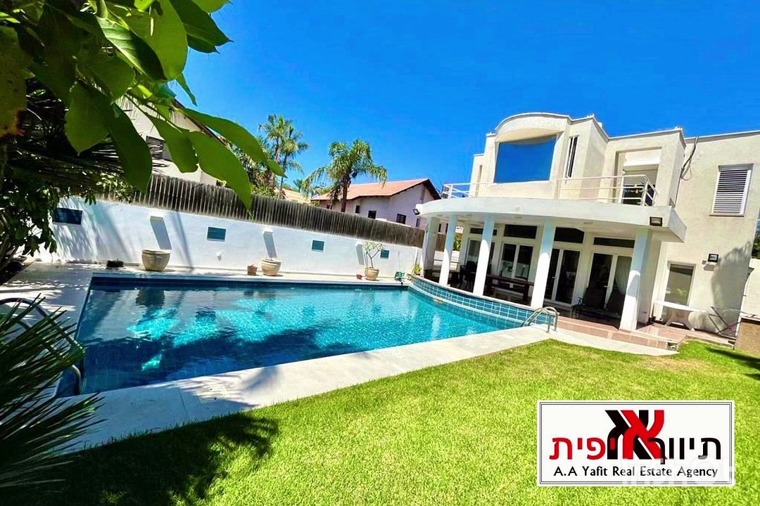 בית להשכרה בהרצליה פיתוח, וילות להשכרה בהרצליה פיתוח, משרד תיווך בהרצליה פיתוח