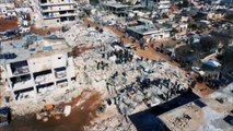 شاهد: لقطات جوية تُظهر الدمار المرعب الذي خلفه الزلزال في جندريس بسوريا