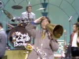 The New Vaudeville Band - Winchester Cathedral (Live On The Ed Sullivan Show, November 13, 1966)