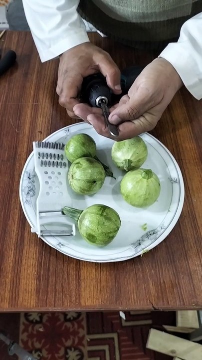 vegetable peeler hack and trick using drill machine.