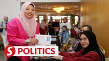 Puteri Umno deputy chief steps up to contest top post in party polls