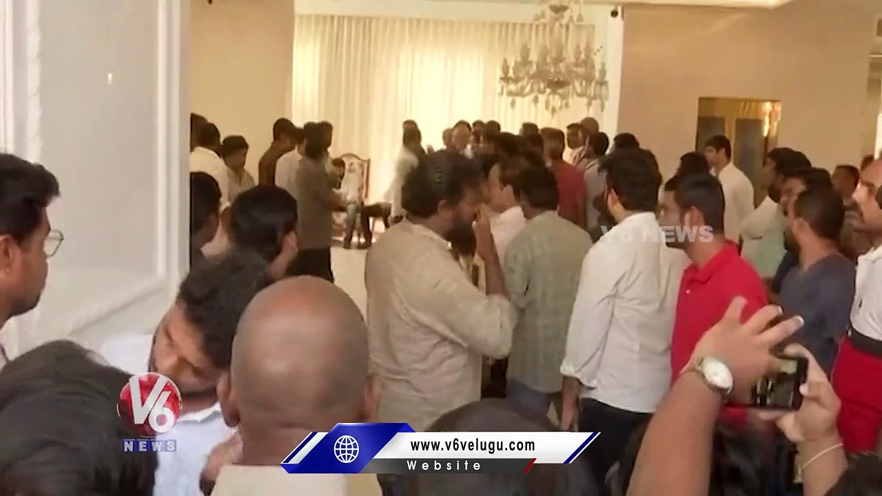 Vijay Sai Reddy, JR NTR, Kalyan Ram At Taraka Ratna Residency _ V6 News