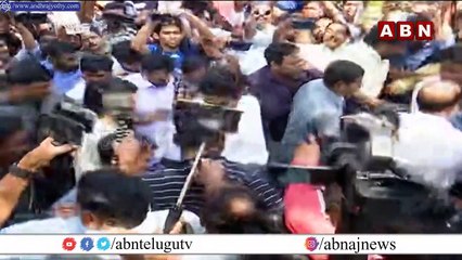 తారకరత్న నివాసానికి లోకేష్ - బ్రాహ్మణి _ Lokesh &  Brahmini Emotional Visuals At Tarakaratna House