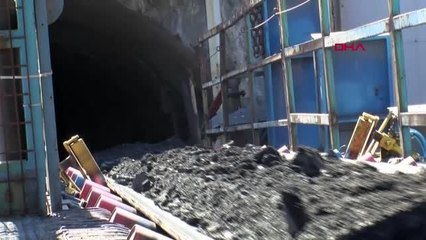 SOMA'DAN BÖLGEYE GİDEN MADENCİ DEPREM BİZE YABANCI DEĞİL, YER ALTI FACİALARIYLA EŞ DEĞER