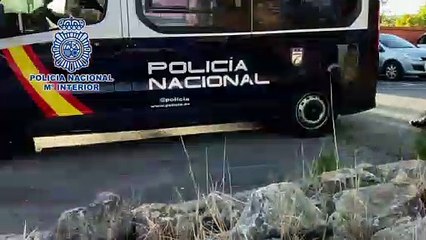 La macro operación a ojos de la Policía Nacional en Los Palmerales de Elche.