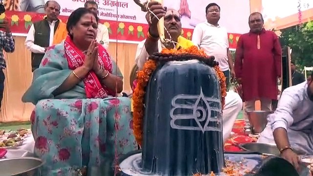 मुड़ापार शिव मंदिर में भगवान शिव का हुआ रुद्राभिषेक