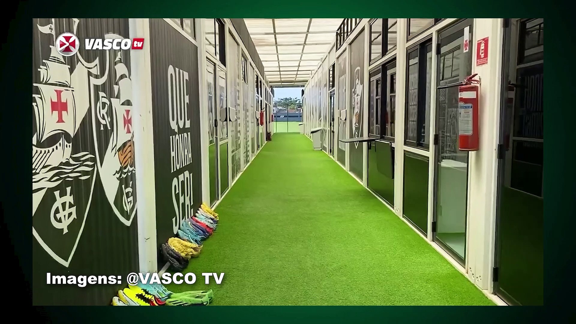 Vasco anuncia a contratação do zagueiro Manuel Capasso