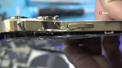 Maganda kurşunundan cep telefonu korudu