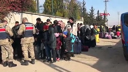 Suriyeliler 'deprem' izni ile ülkelerine gidiyor