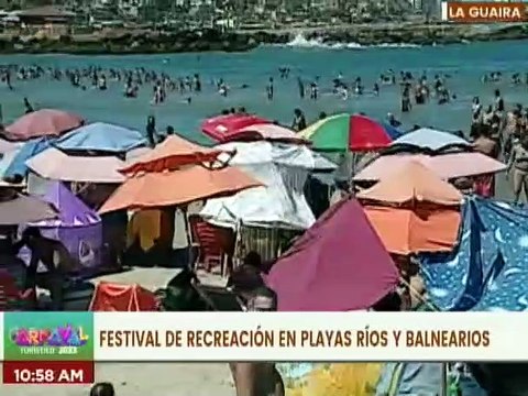 La Guaira | Turistas disfrutan de las actividades recreativas en Playa Candilejas