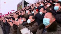 ما بيضحكش بسهولة ولكن.. شاهد ماذا فعل زعيم كوريا الشمالية وابنته خلال احدى مباريات كرة القدم