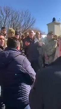 Sonunda bir devlet görevlisi özür diledi