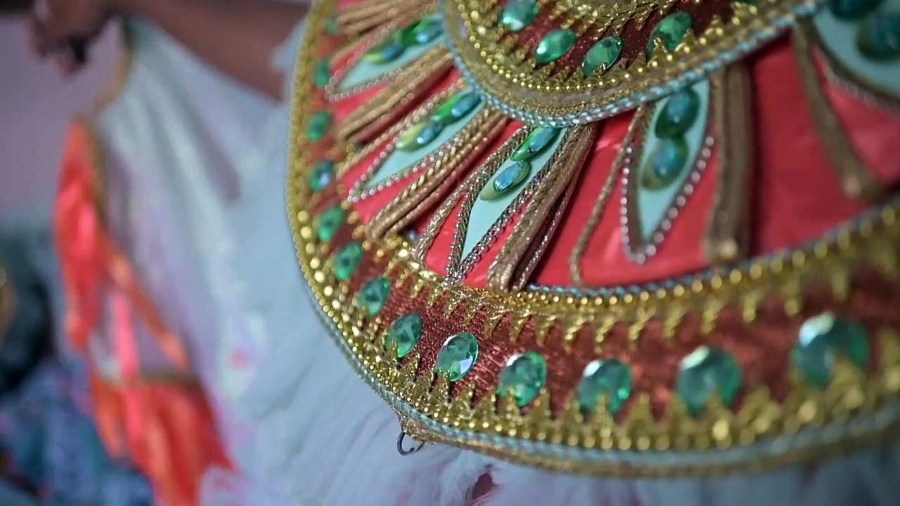 Les costumes du carnaval de Rio s'offrent une nouvelle vie