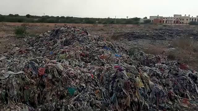 नई सफाई व्यवस्था के लागु होने तक कचरे के ढेर पर बैठा रहेगा शहर...!