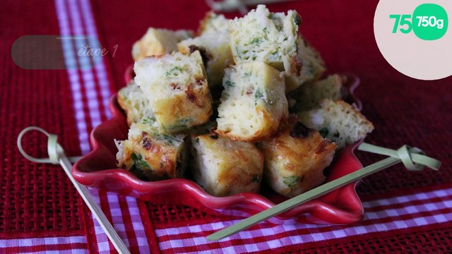 Cake aux crevettes, tomates séchées et coriandre