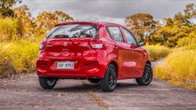 الفرق بين فئات suzuki celerio 2023