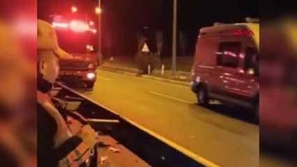 SİİRT'TE OTOMOBİL ŞARAMPOLE DEVRİLDİ 5 YARALI