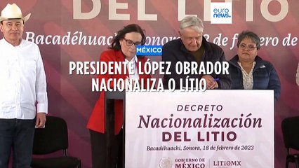 Presidente do México assina decreto para nacionalizar o lítio