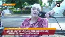 A puro sol y en la playa así disfrutan los turistas de la capital misionera