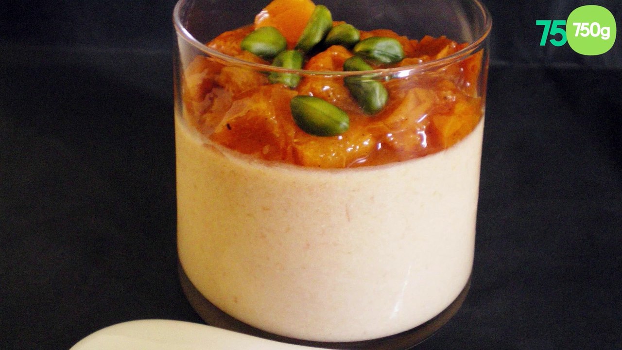 Panna cotta au lait de soja et abricot