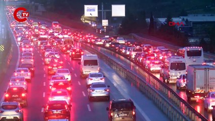 İstanbul'da 'okul' trafiği: Yoğunluk yüzde 70'i aştı!