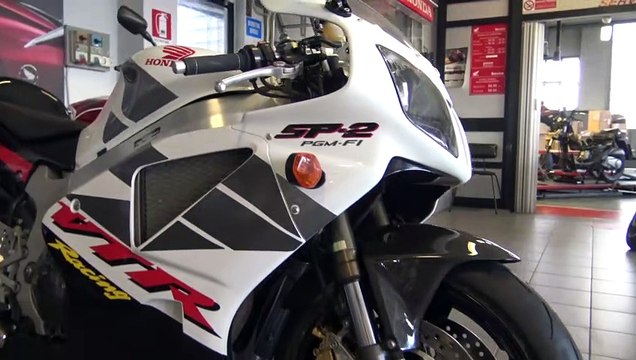HONDA VFR 1000 SP-2 PGM FI BY TRESOLDI PESSANO MILAN