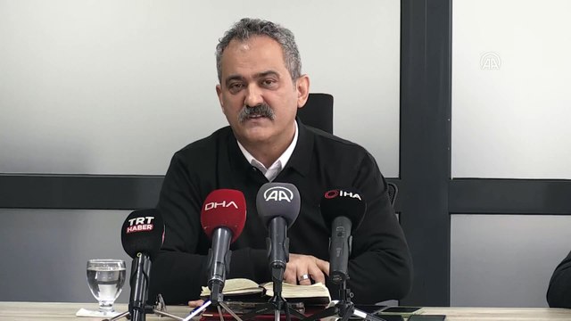 Milli Eğitim Bakanı'ndan deprem bölgesindeki okulların durumu hakkında açıklama
