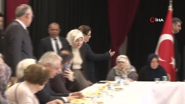 Aile Bakanı Derya Yanık: Depremin yaralarını sarmak, güvenli huzurlu sıcak yuva oluşturabilmek için elimizden geleni yapıyoruz