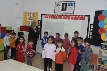 DEPREMZEDE 6 YAŞINDAKİ ALİ'NİN ÇİZDİĞİ İLK RESİM, EV OLDU
