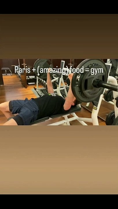 Hugh Jackman workout for Deadpool 3 #shorts #deadpool #deadpool3 #hughjackman #trending (1)