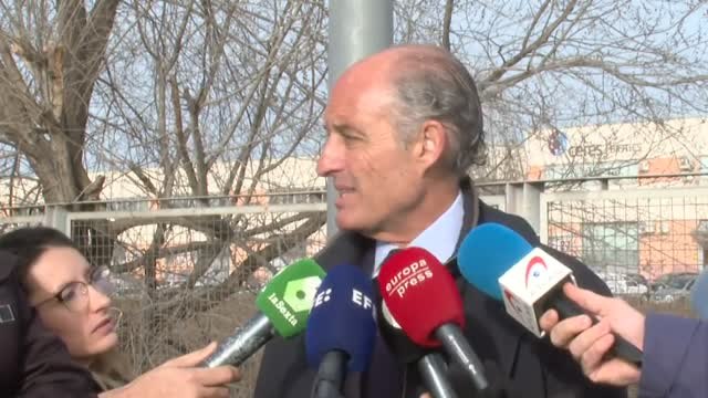 Camps cita a Villarejo para señalar que 'Gürtel' comenzó en el despacho de Rubalcaba