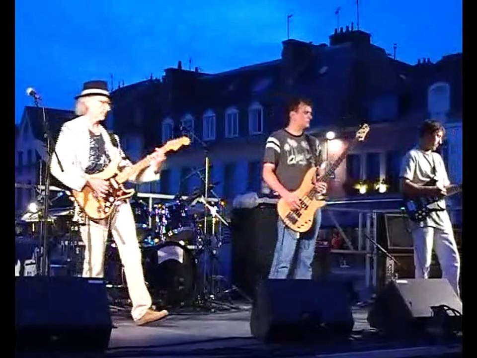 SURF RIDER GROUP - THE WEDGE PARADISO ( DICK DALE Cover )