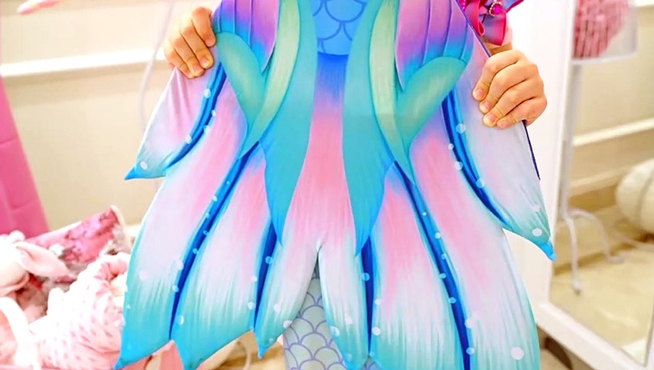 Diana and Roma want to be the best child and learn responsibility from a to-do list