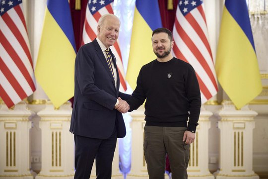 Biden visita por sorpresa a Zelenski en Kiev en vísperas del primer aniversario de la guerra