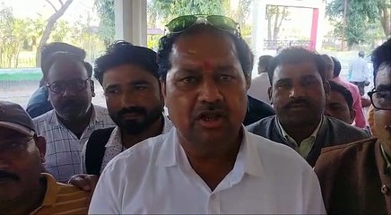 अध्यापकों ने क्यों की नारेबाजी, देखें वीडियो