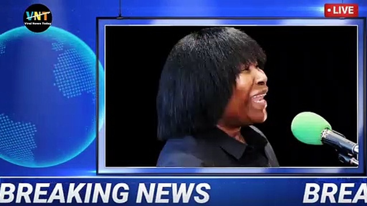 Joan_Armatrading_Makes_Surprise_BAFTA_Appearance_During_Little_Simz_Perfomance(360p)
