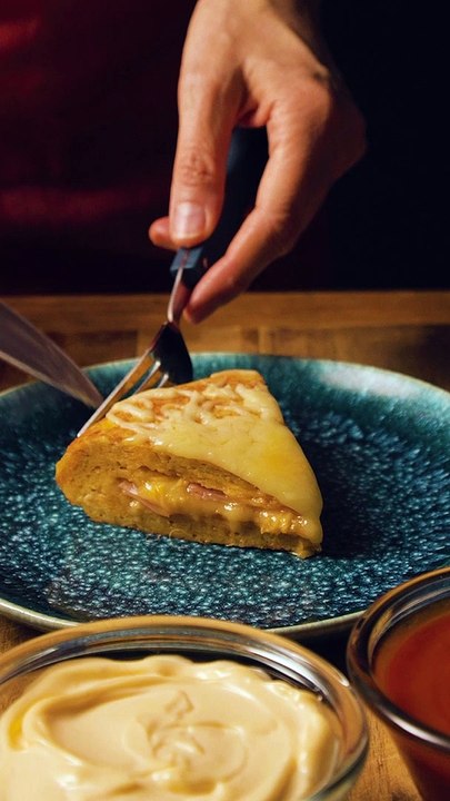 Tortilla de patata con patatas bolsa