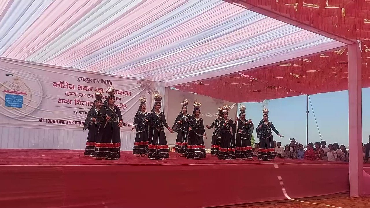 देखिए रंगारंग कार्यक्रम का ये वीडियो