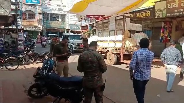 एक किलो 84 ग्राम सोना लेकर फरार हुआ कर्मचारी