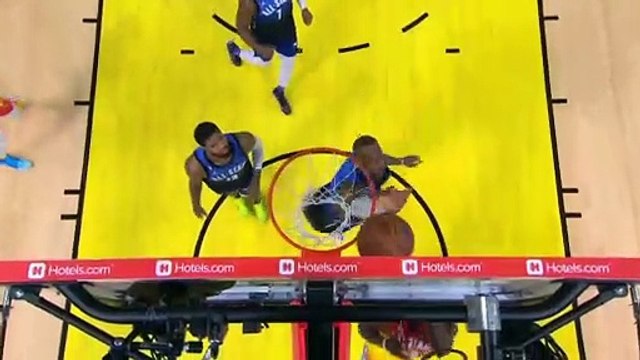 LeBron James hand injury trying to block a shot in the NBA All Star Game 2023